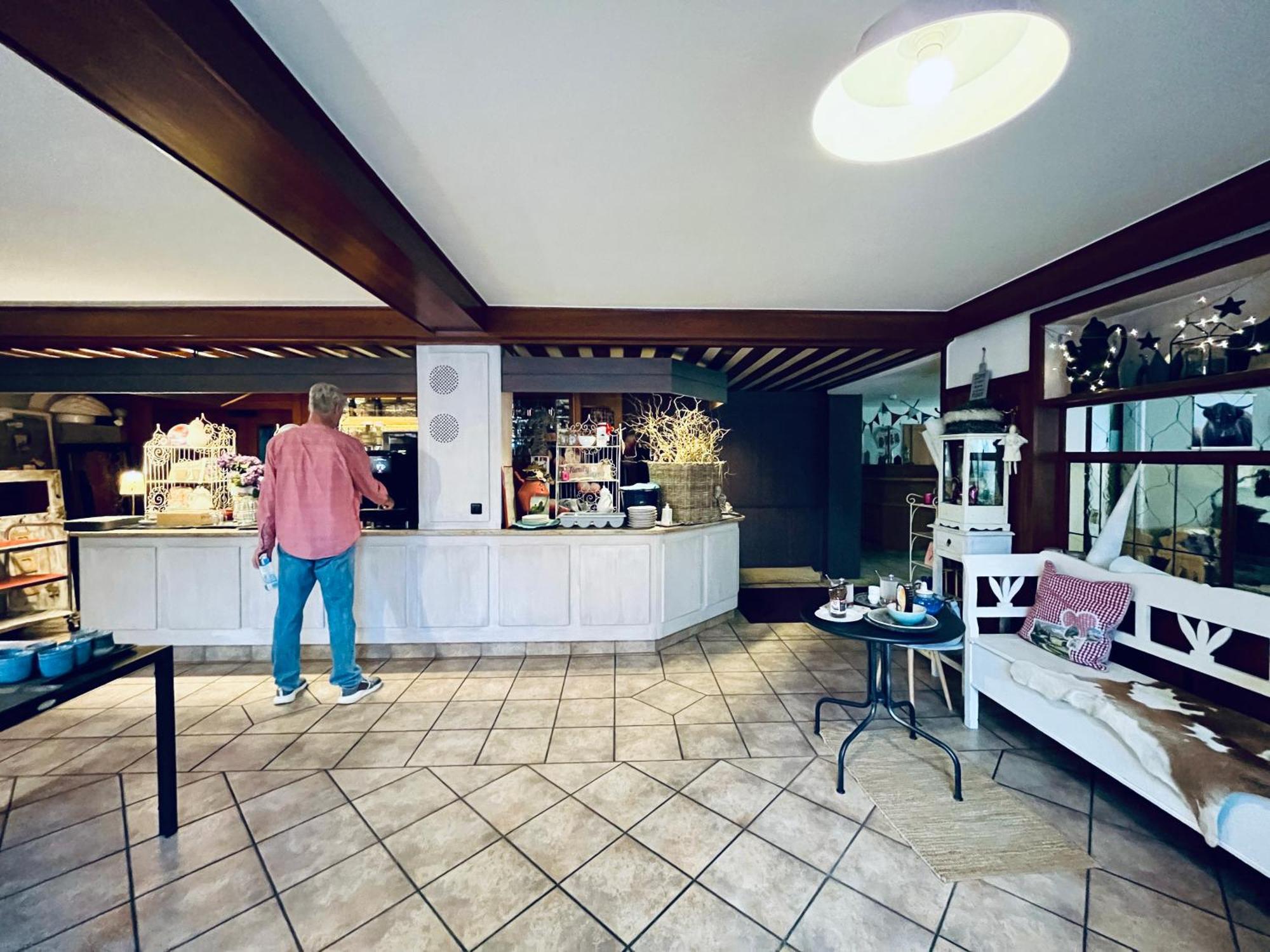 Ferienwohnungen Wellness Goldener Hahn Baiersbronn Exterior foto