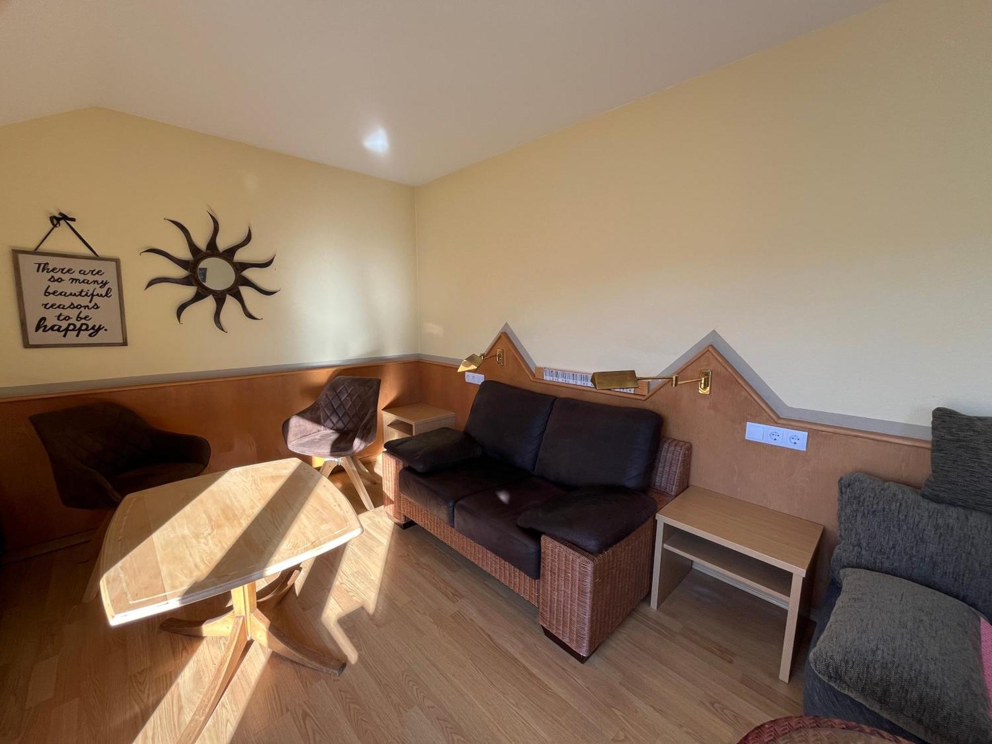 Ferienwohnungen Wellness Goldener Hahn Baiersbronn Zimmer foto